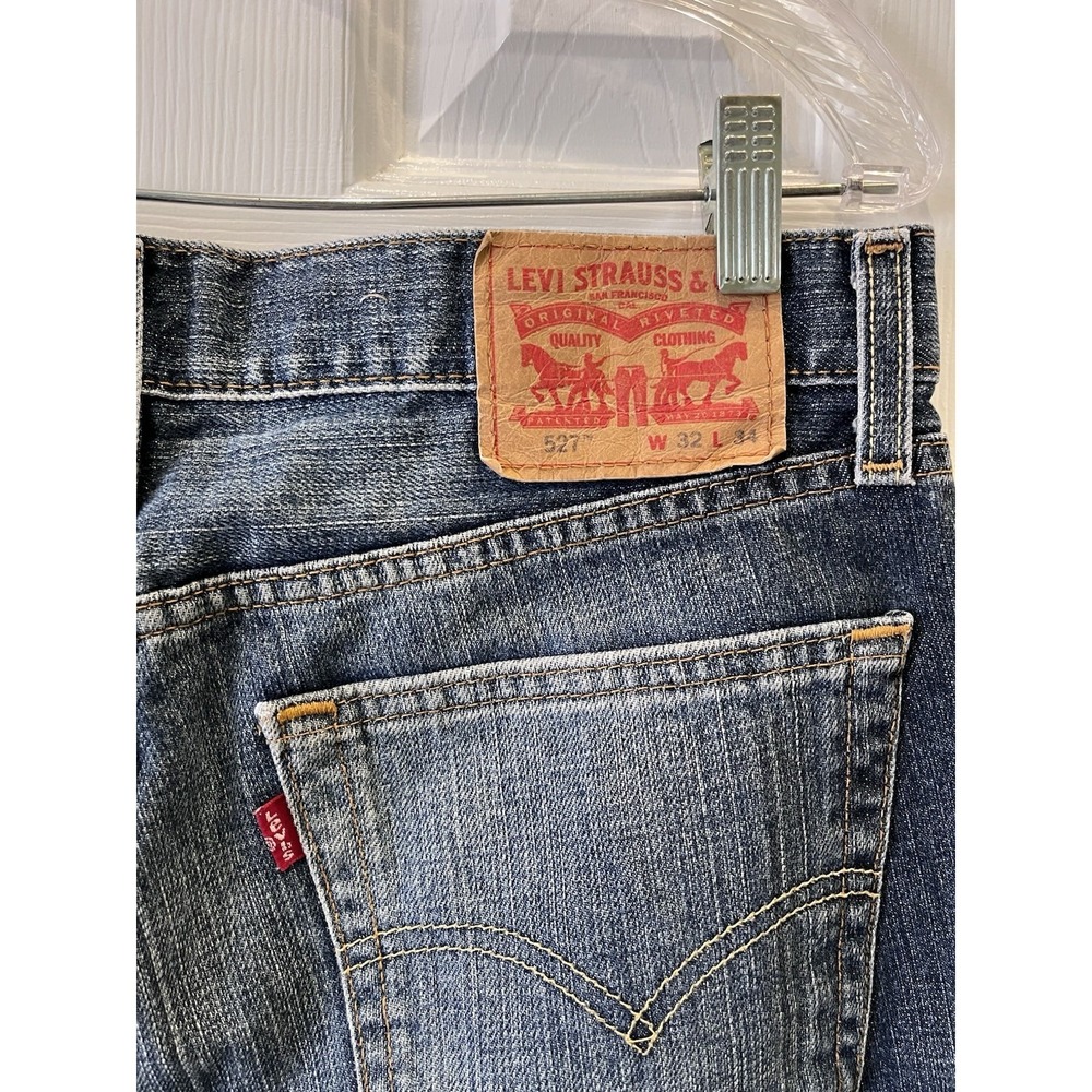 Levi's 527 Boot Cut Jeans Mens 32 X 34 Cowboy Ranch Rodeo Whiskering Med Wash - Picture 3 of 7